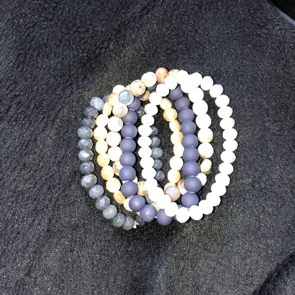Handmade BoHo stack bracelets - Picture 6 of 8
